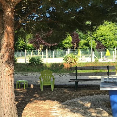 Hotel Camping Le Mondou Saint-Julien-de-Lampon Exterior foto